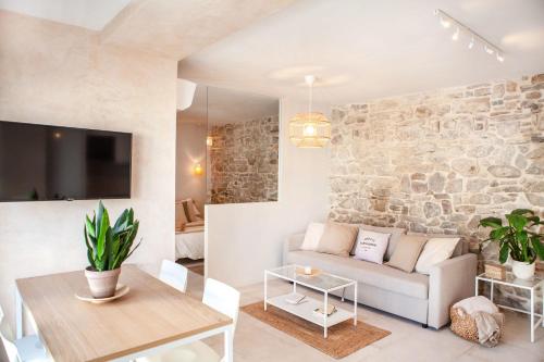 9 - La Guarida De Tarifa - Primero A