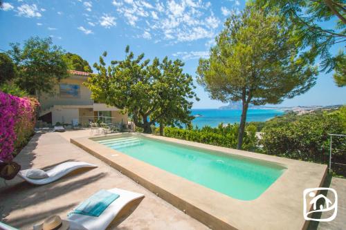 Abahana Villas Ana Clara