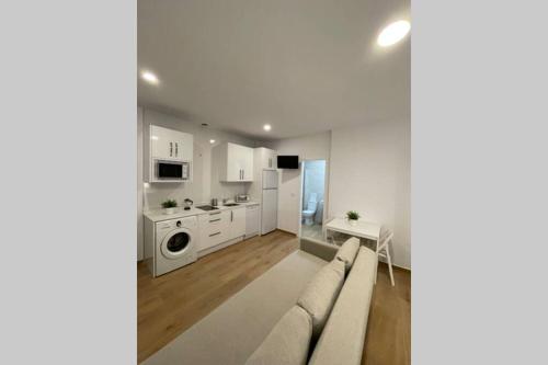 Alojamientos Izquierdo Roca