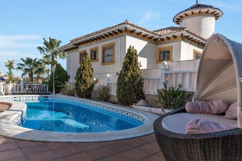 Amazing villa ideal for golf or family holidays