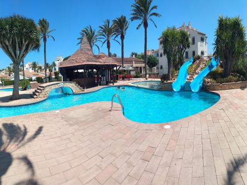 Apartamento con terraza abierta. wifi gratis