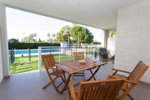 Apartamento planta baja a 50 m de la playa, Brisas Denia