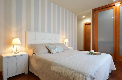 Flat Select Urbanización Canelas