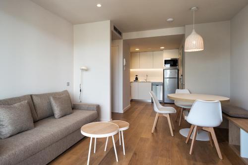 Apartamentos Roses Platja