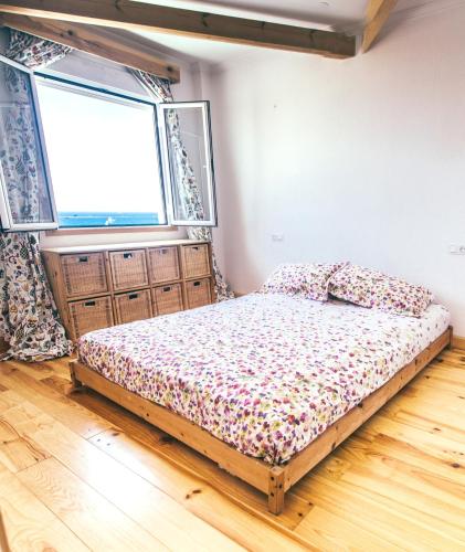 2 bedrooms appartement at Tarifa 100 m away from the beach with sea view shared pool and furnished terrace