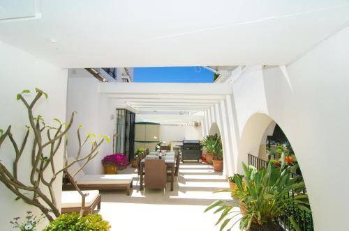 Apartment White Pearl Beach