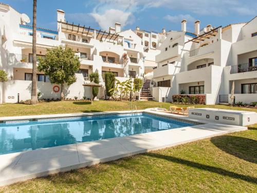 Beautiful Holiday Home in Andalucía with Swimming Pool