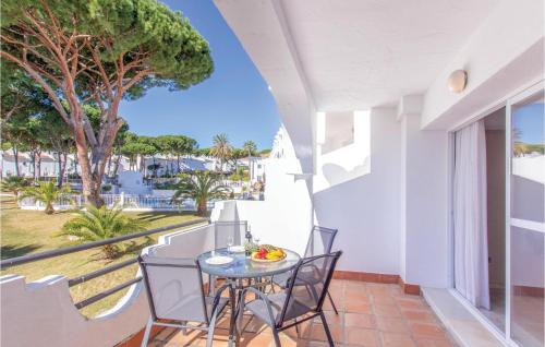 Beautiful home in Marbella with WiFi, Outdoor swimming pool and 1 Bedrooms