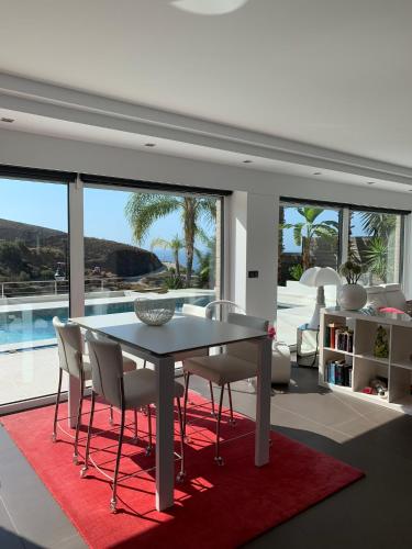 Villa de luxe vue mer à Torrox "Casa Palmera"