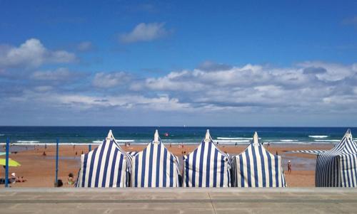 Egona-La39 Moderna, Ideal Familia Wifi -Parking