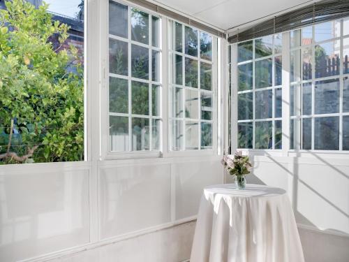 Idyllic Holiday Home in Combarro near Seabeach