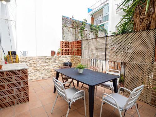 La Cubana Apartment by Hello Homes Sitges