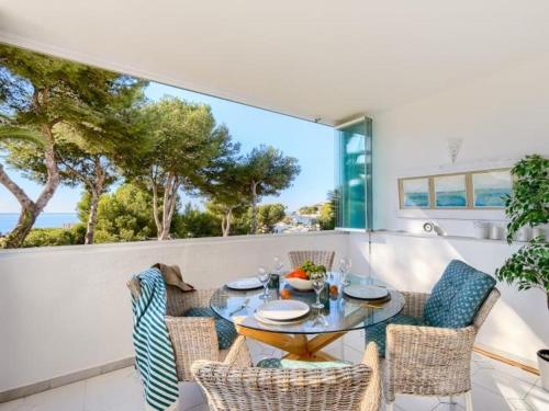 Miraflores modernised apartment, views, pool, wifi