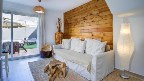 Native Coconut House