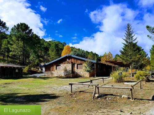 Casa Esmeralda En Zafiro Lagunazo Parque Natural Rio Mundo Riopar