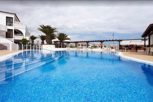 Sunrise Paradise at Amarilla Golf, Remote Work, Swimming Pool, Terrace and near the Beach