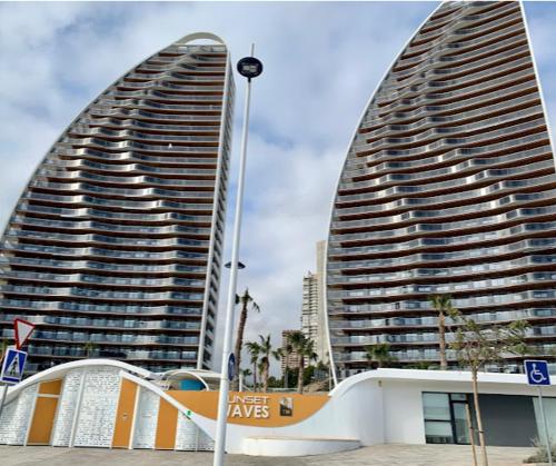 Sunset Waves Benidorm Mar Holidays