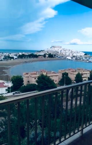 The Views, Las Vistas