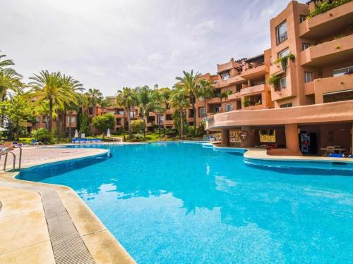 Ultra-Modern Flat Steeped In Luxury ·Oasis On The Coast·