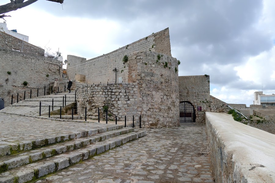 Baluarte De San Pedro