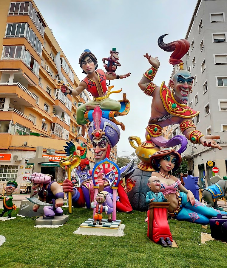 Falla París Pedrera