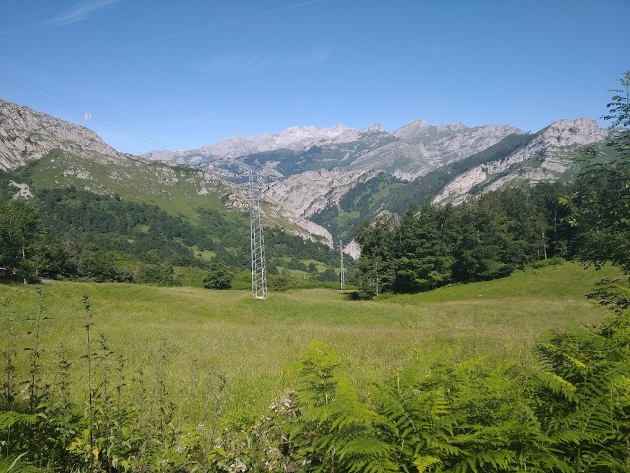 Peloño (Inicio Ruta Subida Pico Pierzu)